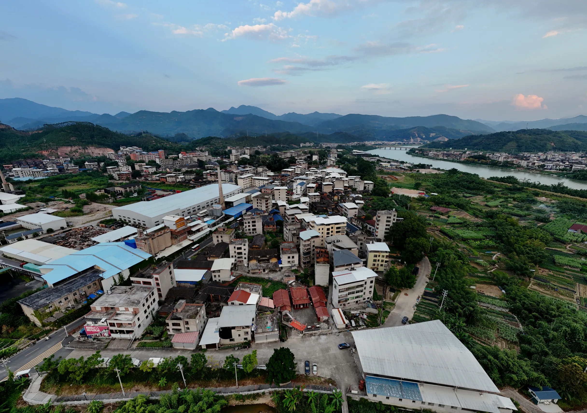 dji_fly_20260926_174142_0141_1790416480013_pano_1790522849643edit.jpg